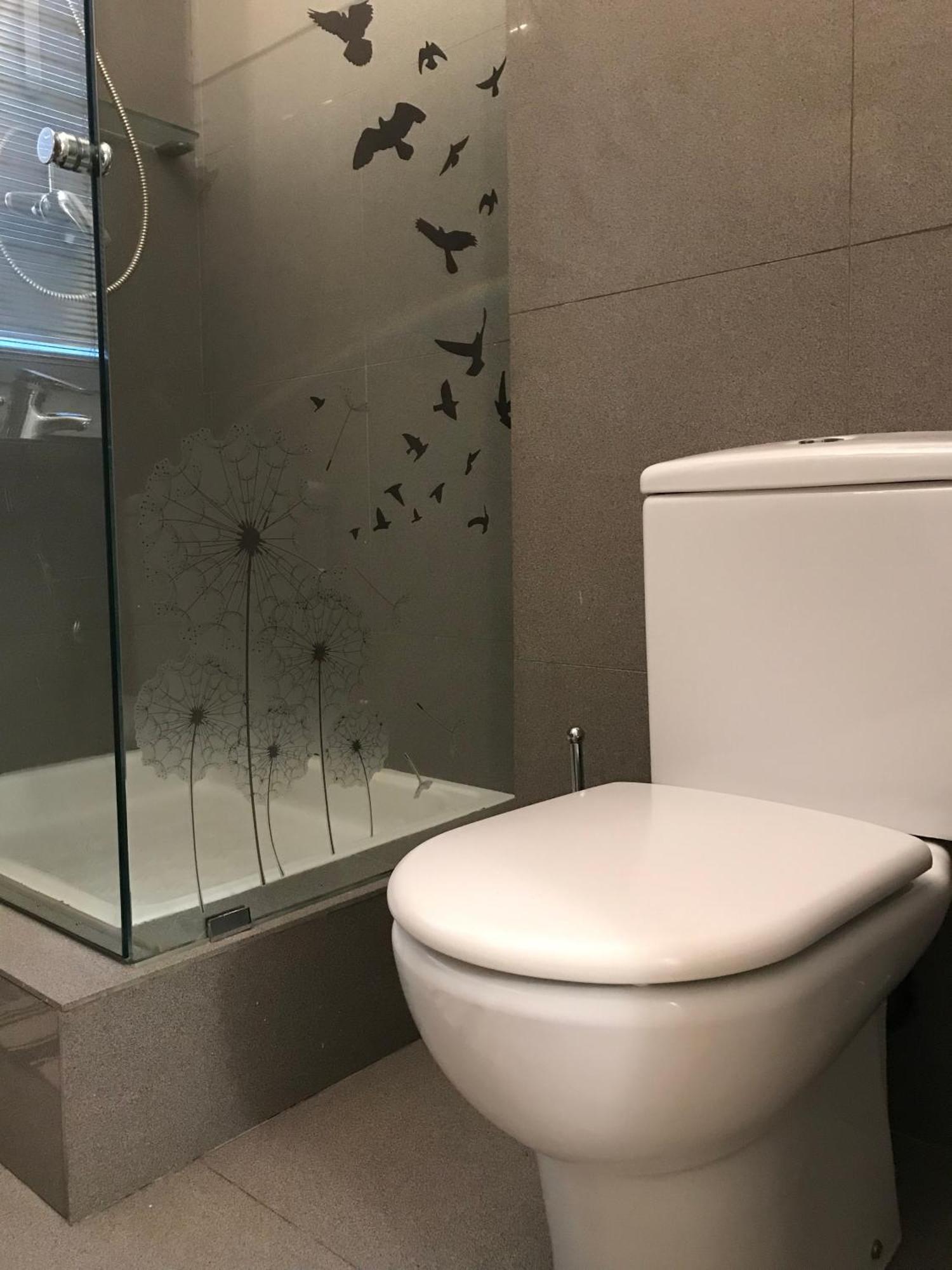 Habitacion Grande Y Confortable Con Bano Privado Junto A Guggenheim Bilbao Eksteriør bilde